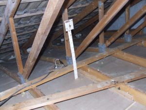 Isolation de la toiture - ISOSCOP - Pose Velux et Rénovation énergétique  Loir-et-Cher - MaPrimeRénov' - Panneaux photovoltaïques